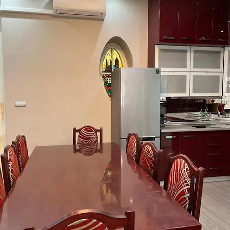 Szechenyi Apartment *