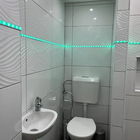 Apartment Szechenyi *