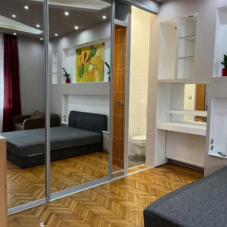 Szechenyi Apartment *