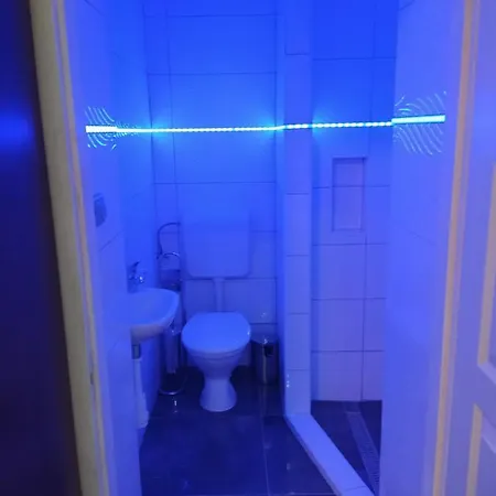 Szechenyi Apartment *